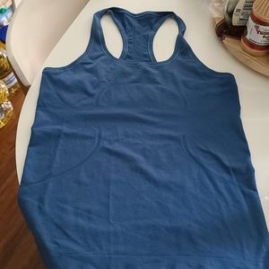 Lululemon Swiftly tank
